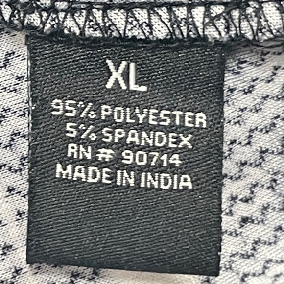 Women’s Coco Bianco XL Black/White V-neck Top - Picture 12 of 15